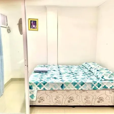 Cozy Central - Near Arca South Signal Taguig